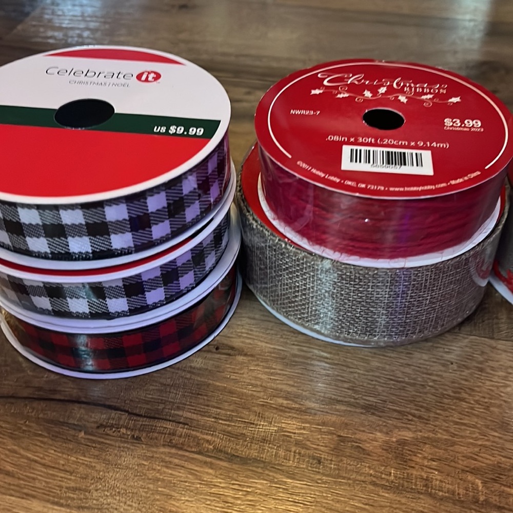 Assorted Christmas Ribbon - Picture 4 of 5
